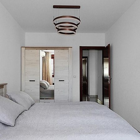 Three Bedroom Spacious Apartment Anatolia Budva Luaran gambar