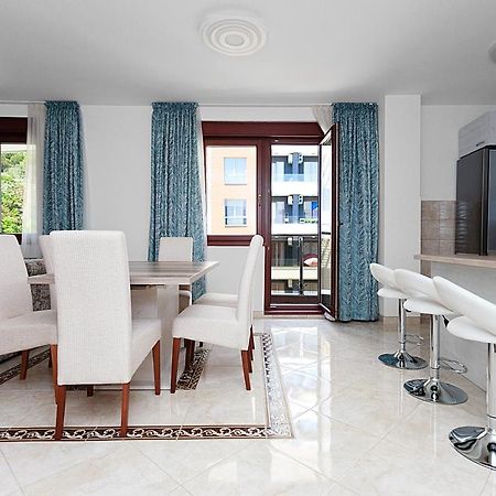 Three Bedroom Spacious Apartment Anatolia Budva Luaran gambar