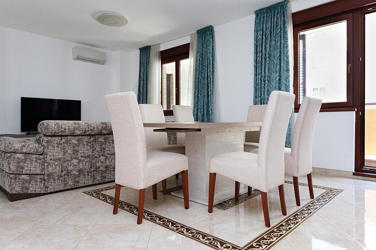 Three Bedroom Spacious Apartment Anatolia Budva Luaran gambar
